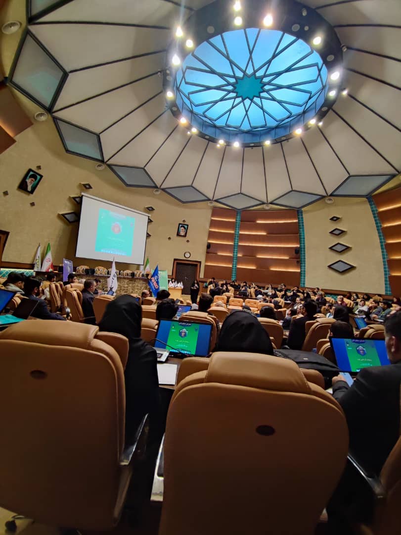 شرکت در سمینار های علمی فناوری